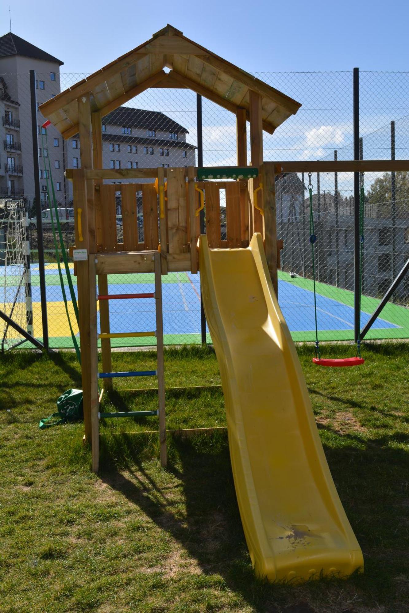 Lola Apartman Milmari & Residence Hill 카파오닉 외부 사진