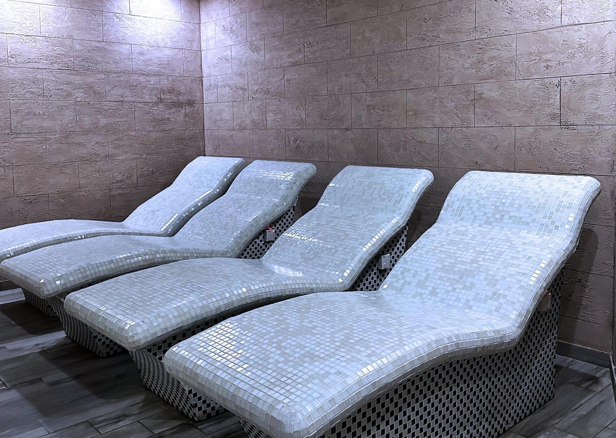 Lola Apartman Milmari & Residence Hill 카파오닉 외부 사진
