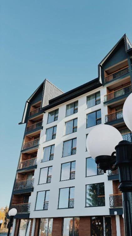 Lola Apartman Milmari & Residence Hill 카파오닉 외부 사진